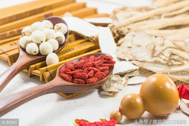 每天吃一把枸杞,这6个好处,就“砸在”你头上了