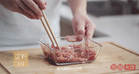 教你韭黄炒肉的家常做法,脆嫩多汁,超下饭,全家老少都爱吃
