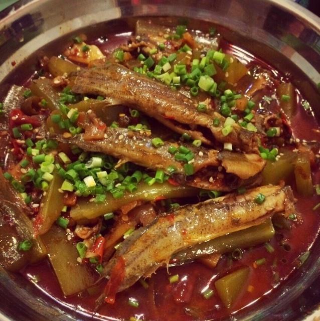 泥鳅怎么做最好吃?圆子带你挑泥鳅,这19款泥鳅做法学到就赚到!