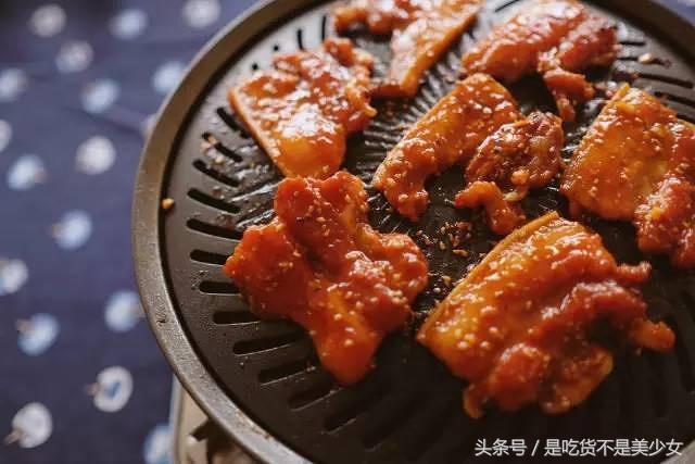 15种家庭版烤肉做法,比外面烧烤摊的好吃太多,简单易学!