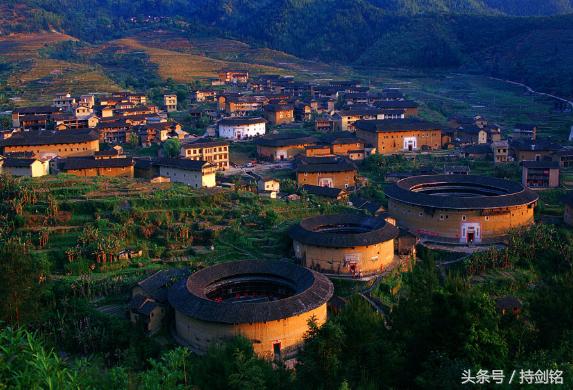 福建哪里好玩？最全的福建旅游攻略