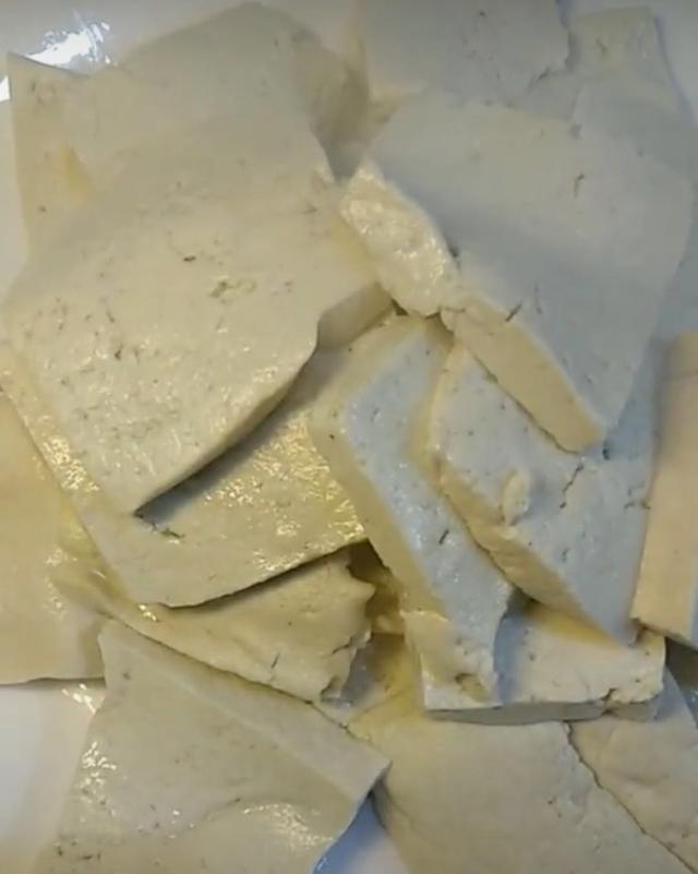 老豆腐最家常的做法,5分钟即可上桌开饭