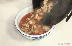 经典川菜水煮鱼片,手把手教你水煮鱼的做法,新手一样能搞定