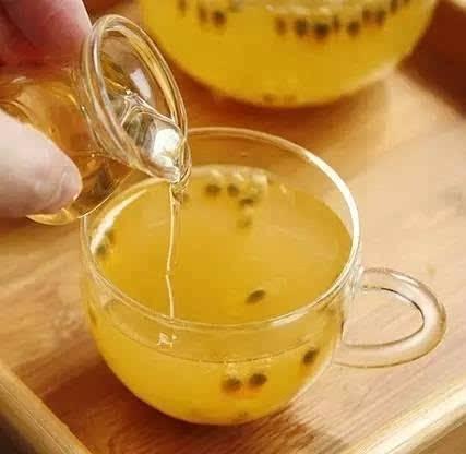 百香果直接吃,还是泡水喝?学会3种正确吃法,身体将受益无穷