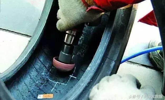 要不要做四轮定位?10年修车老师傅道出实情,老司机都想错了!