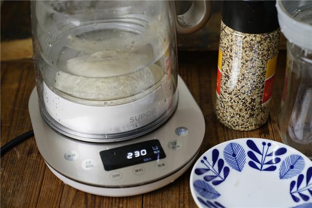 藜麦搭配它,常饮平衡体内酸碱,保持健康体质