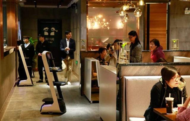 都是做餐饮的,为什么你只能收个一两万,而别家却月入40万?