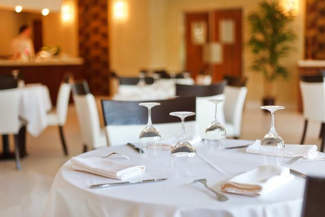 与其苦苦等待开店,不如主动升级认知,教你两招打开餐饮店销量